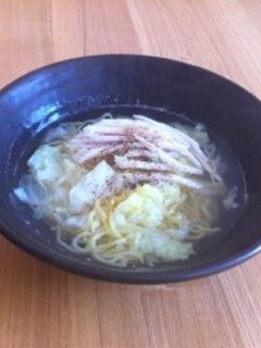 鶏ハムのゆで汁でラーメン-レシピのメイン写真