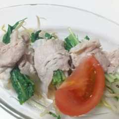 A picture of 豚ジャブ巻き巻き野菜.