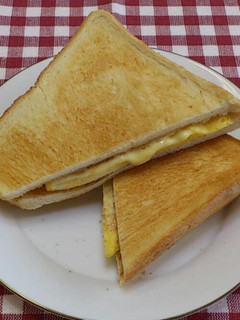 朝食にどうぞ♪たまごトースト-レシピのメイン写真