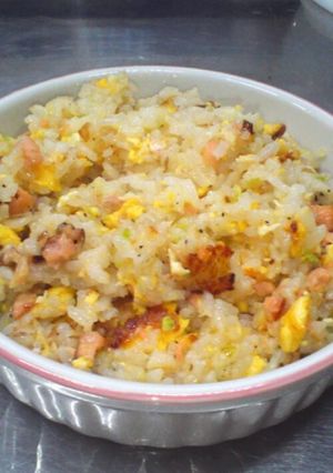 初心者簡単パラパラ塩麹鮭チャーハンランチ-レシピのメイン写真
