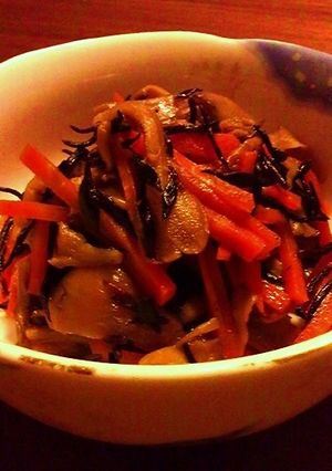 舞茸入りひじきの煮物-レシピのメイン写真