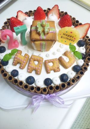 ★バースデーケーキ★プチサプライズ付き-レシピのメイン写真