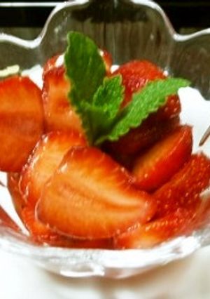 イチゴやキウイの簡単デザート♪♪-レシピのメイン写真