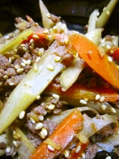 簡単で失敗無しの肉そぼろ入りキンピラ-レシピのメイン写真
