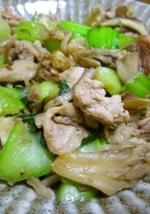 簡単！！豚肉と舞茸・チンゲン菜の炒め物-レシピのメイン写真