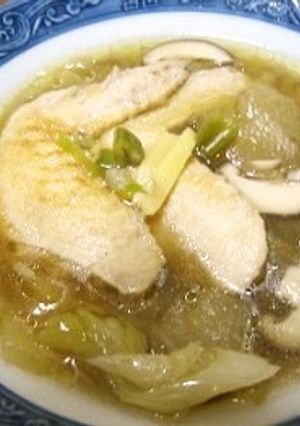 冬瓜と鶏手羽肉のヘルシースープ-レシピのメイン写真
