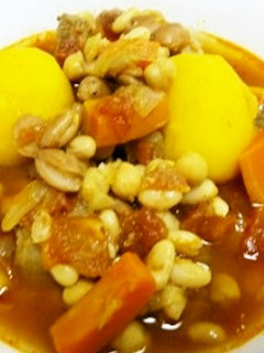 ペルシャ風☆色んなお豆一杯のトマトスープ-レシピのメイン写真