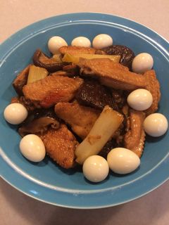 手羽先の煮物 干しシイタケ風味-レシピのメイン写真