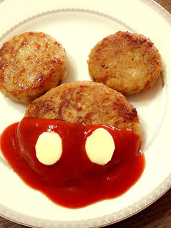 ミッキーハンバーグ(。・Д・。)-レシピのメイン写真