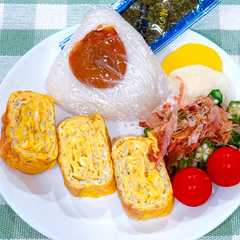 รูปของ しらすとゴマの卵焼き