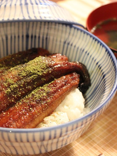 アレを使った超簡単ふっくらフワフワうな丼-レシピのメイン写真