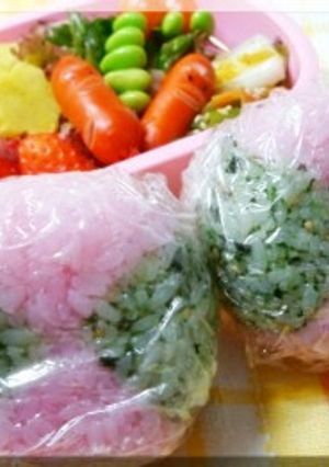 2色おにぎり-レシピのメイン写真