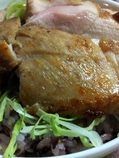 皮パリパリ:鶏の照焼き丼-レシピのメイン写真