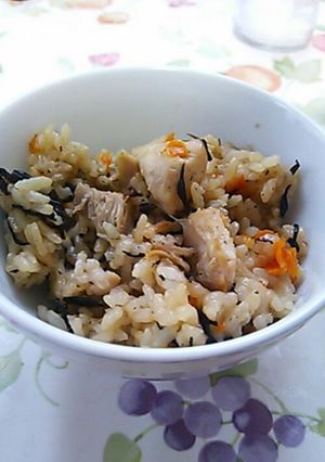 ひじきの炊き込みご飯-レシピのメイン写真