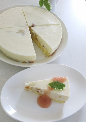 生クリーム不使用☆桃のヨーグルトケーキ。-レシピのメイン写真