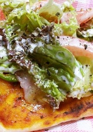 ナンでピザ風サラダ☆-レシピのメイン写真