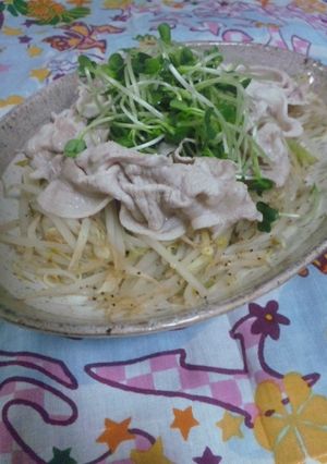 もやしと豚肉のゴマだれサラダ-レシピのメイン写真