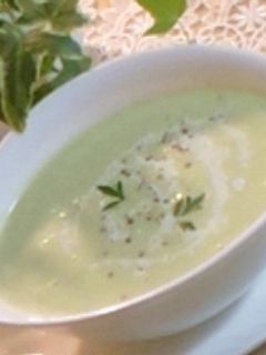 アボガドと豆乳の冷製スープ-レシピのメイン写真