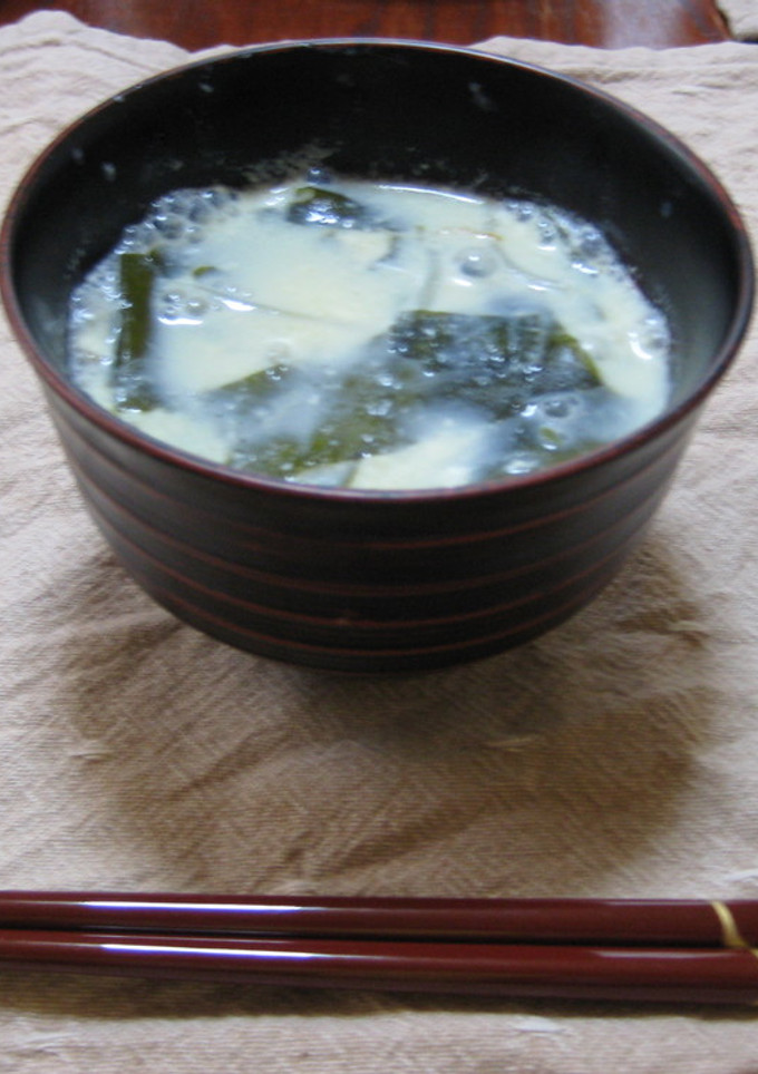モヤシとワカメの豆乳スープ-レシピのメイン写真