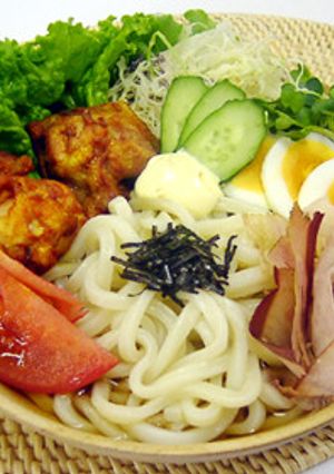 サラダうどん～唐揚げ入り♪～-レシピのメイン写真