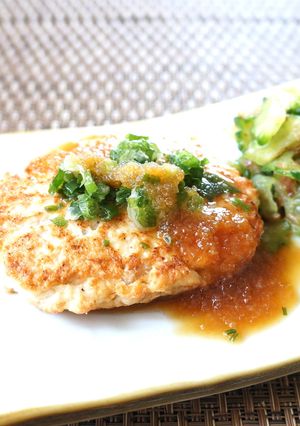 シャキシャキれんこん入り！豆腐ハンバーグ-レシピのメイン写真