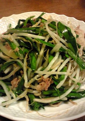 町の中華屋さん風！ウマ早簡単！肉ニラ炒め-レシピのメイン写真