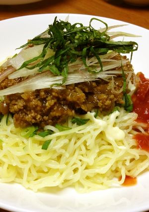 和尚のジャージャー麺　トマトのソルベ添え-レシピのメイン写真