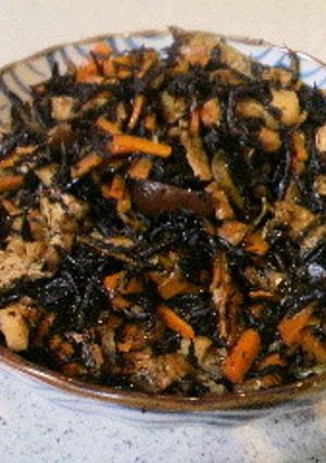 おばあちゃんの味～ひじきの煮物～-レシピのメイン写真