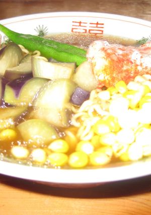 食べ切れない夏野菜は是非ラーメンの具に。-レシピのメイン写真