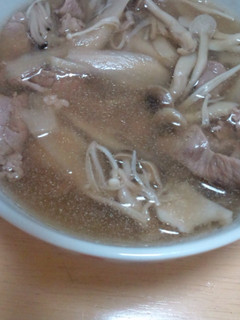 ごぼう、きのこ、牛肉のおかずスープ-レシピのメイン写真