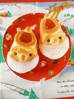 クリスマス☆サンタクロースのパン-レシピのメイン写真