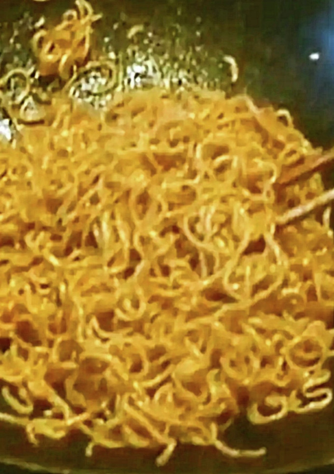 日清焼きそばを圧倒的に美味しくする調理法-レシピのメイン写真