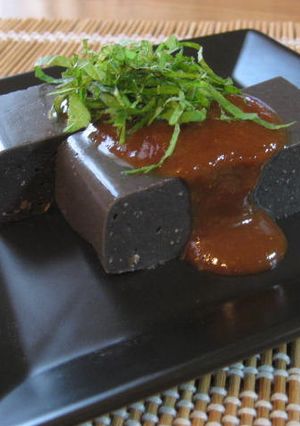 九陽の出来立て豆乳でゴマ豆腐♪甘味噌ダレ-レシピのメイン写真