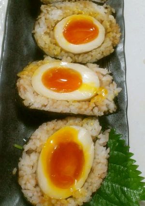 おにぎりIn半熟煮たまご♥-レシピのメイン写真
