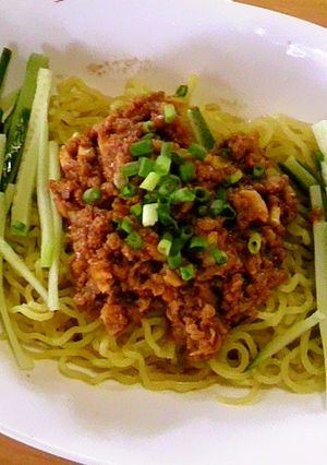 グルテンバーガーのジャージャー麺-レシピのメイン写真