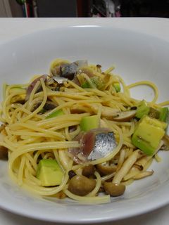 さんまとシメジの柚子胡椒パスタ-レシピのメイン写真