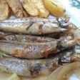 柳葉魚のローズマリー焼き添え野菜も一緒に