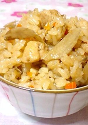 しっかり味♪鶏とごぼうの炊き込みご飯♡-レシピのメイン写真