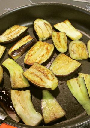 すご～くすごく少ない油でナスを焼く方法♪-レシピのメイン写真