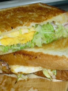 焼肉のタレマヨdeオープンサンド-レシピのメイン写真
