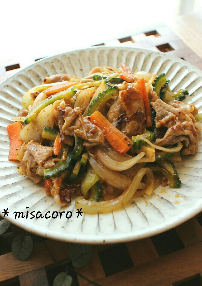mゴーヤと肉のオイマヨ炒め-レシピのメイン写真