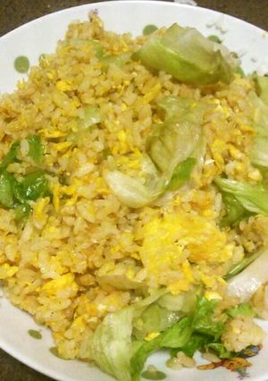 初心者でも♪パラパラレタスチャーハン-レシピのメイン写真