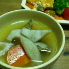รูปของ 体に優しい根菜スープ!!