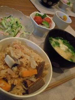 ツナ缶で簡単*炊き込みご飯-レシピのメイン写真