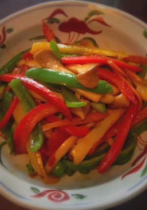 野菜たっぷり　パプリカのオイスター炒め-レシピのメイン写真