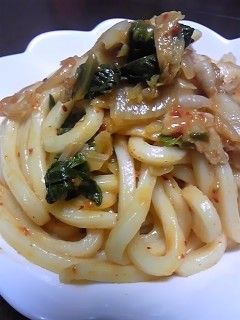 キムチマヨネーズうどん-レシピのメイン写真