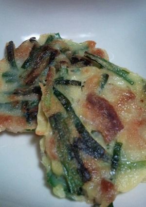 ニラと豚バラのペタペタ焼き-レシピのメイン写真
