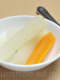 【離乳食 後期】大根と人参のスティック煮-レシピのメイン写真