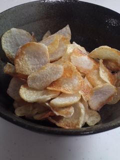 パリッうまっ!里芋のチップス-レシピのメイン写真