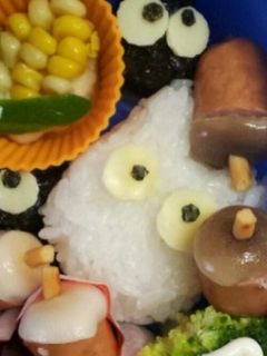 白トトロ・簡単!おにぎり♪キャラ弁♪-レシピのメイン写真